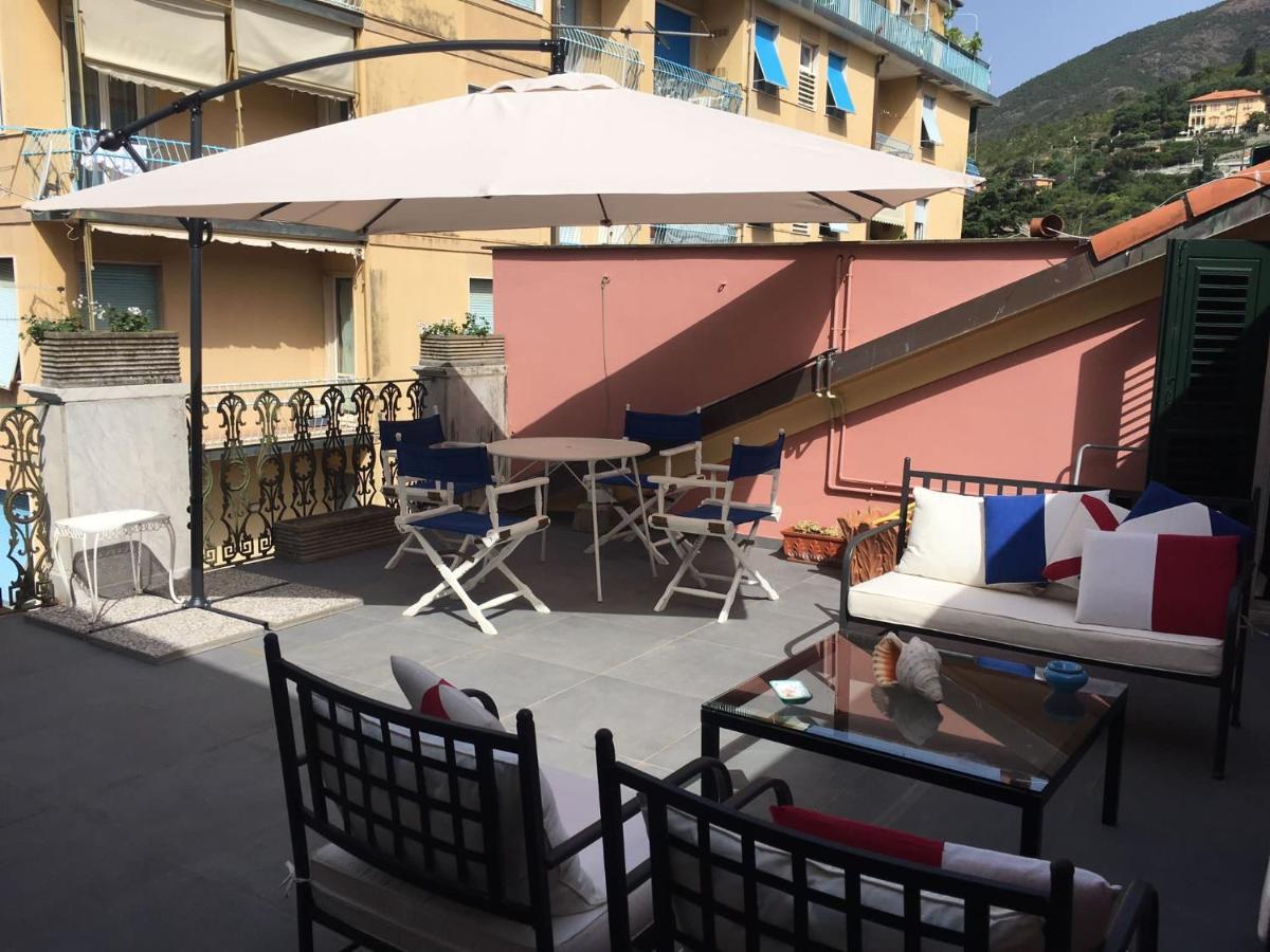 La Trabacca, Attico Nel Pieno Centro Di Levanto Exteriör bild